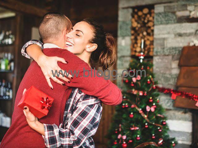 Top 5 Gift Surprises to Give A Married Couple On Christmas! Married Couple gifts for christmas