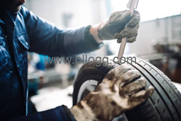 the warning signs and benefits of wheel alignment The Warning Signs and Benefits of Wheel Alignment istockphoto 1126883104 612x612 1
